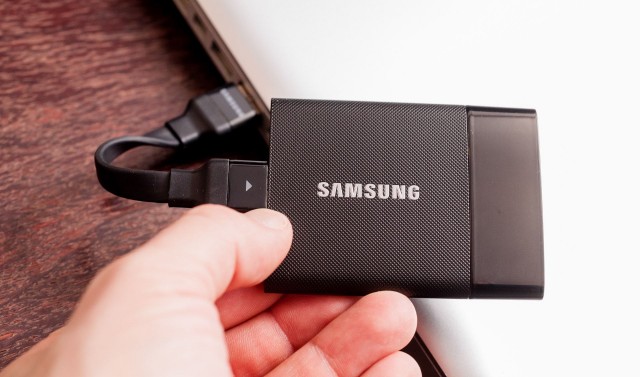 Samsung_Portable_SSD_T1